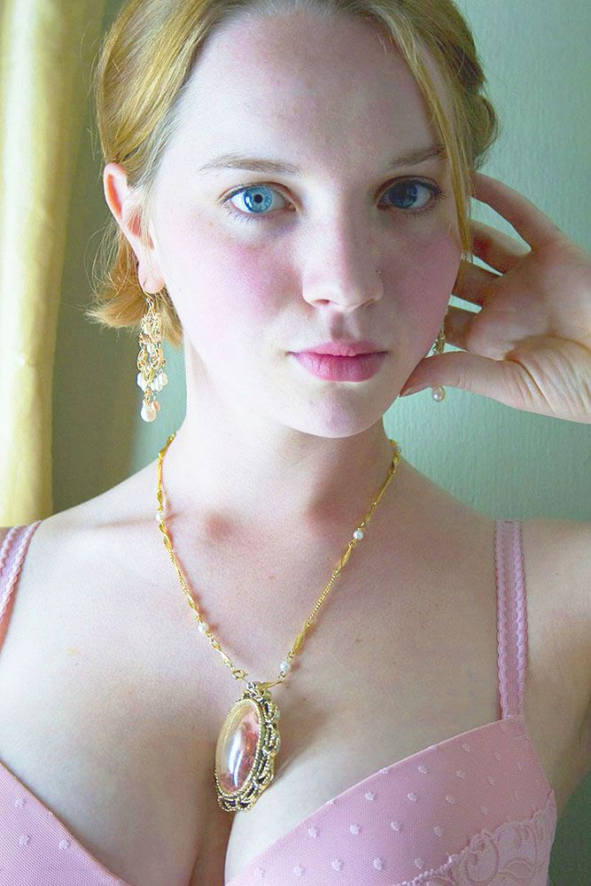 Валя Проститутка Санкт-Петербурга у метро Ладожская