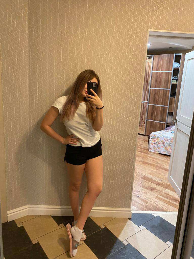 Кира Проститутка Санкт-Петербурга у метро Петроградская